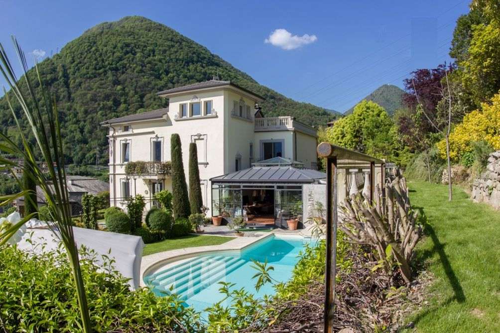Villa Image