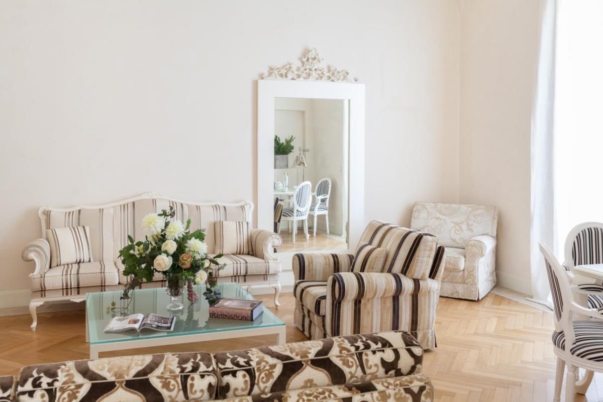 Villa Image