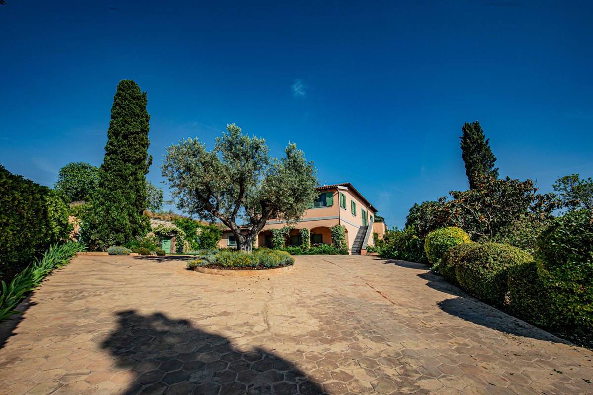 Villa Image