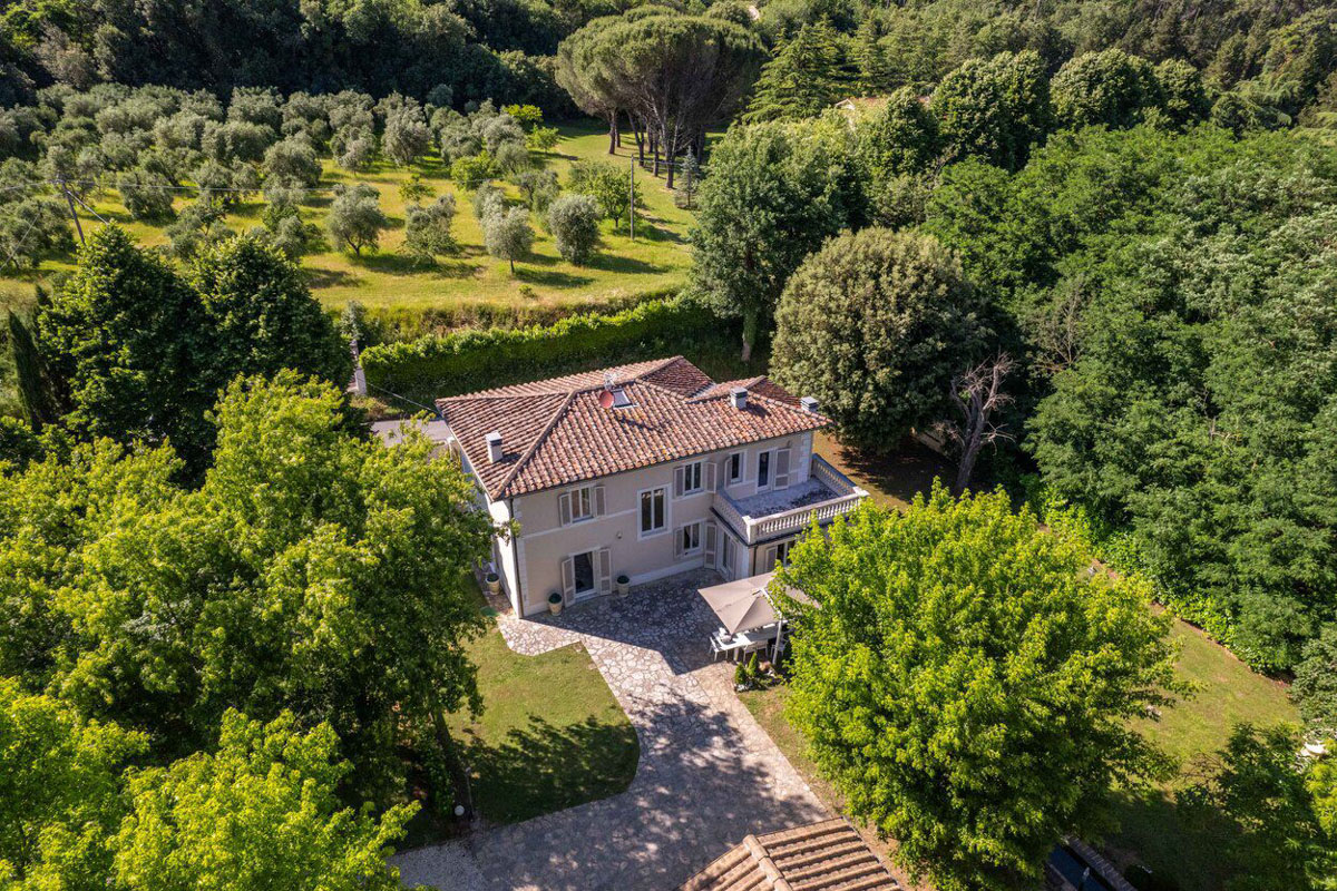 Villa Image