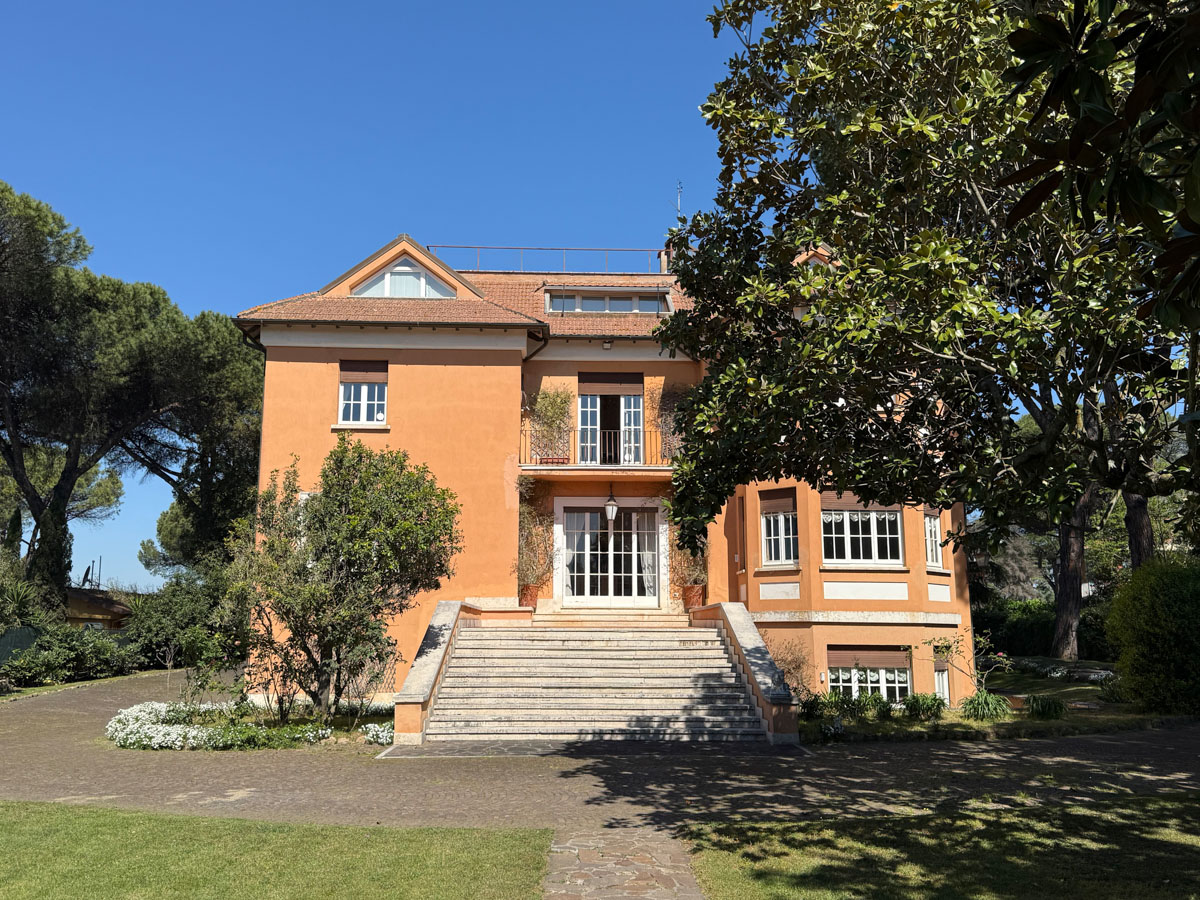 Villa Image