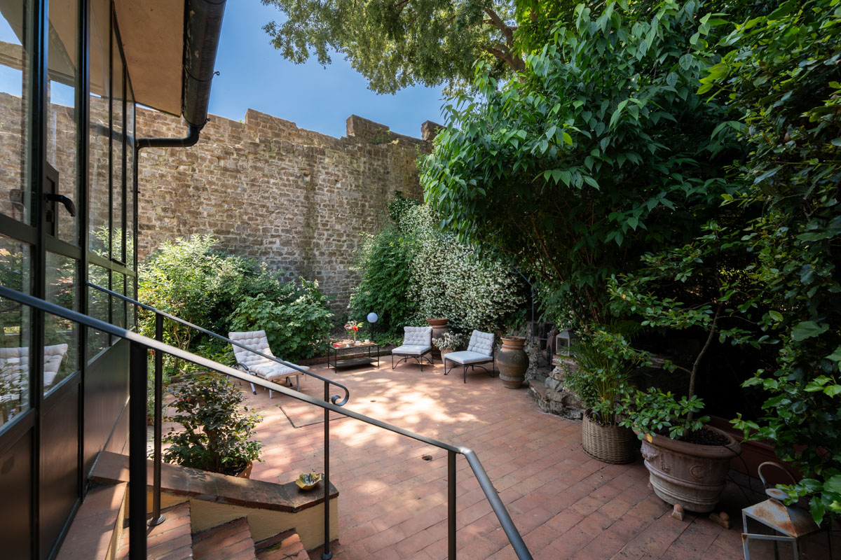 Villa Image
