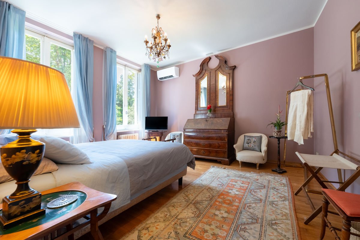 Villa Image