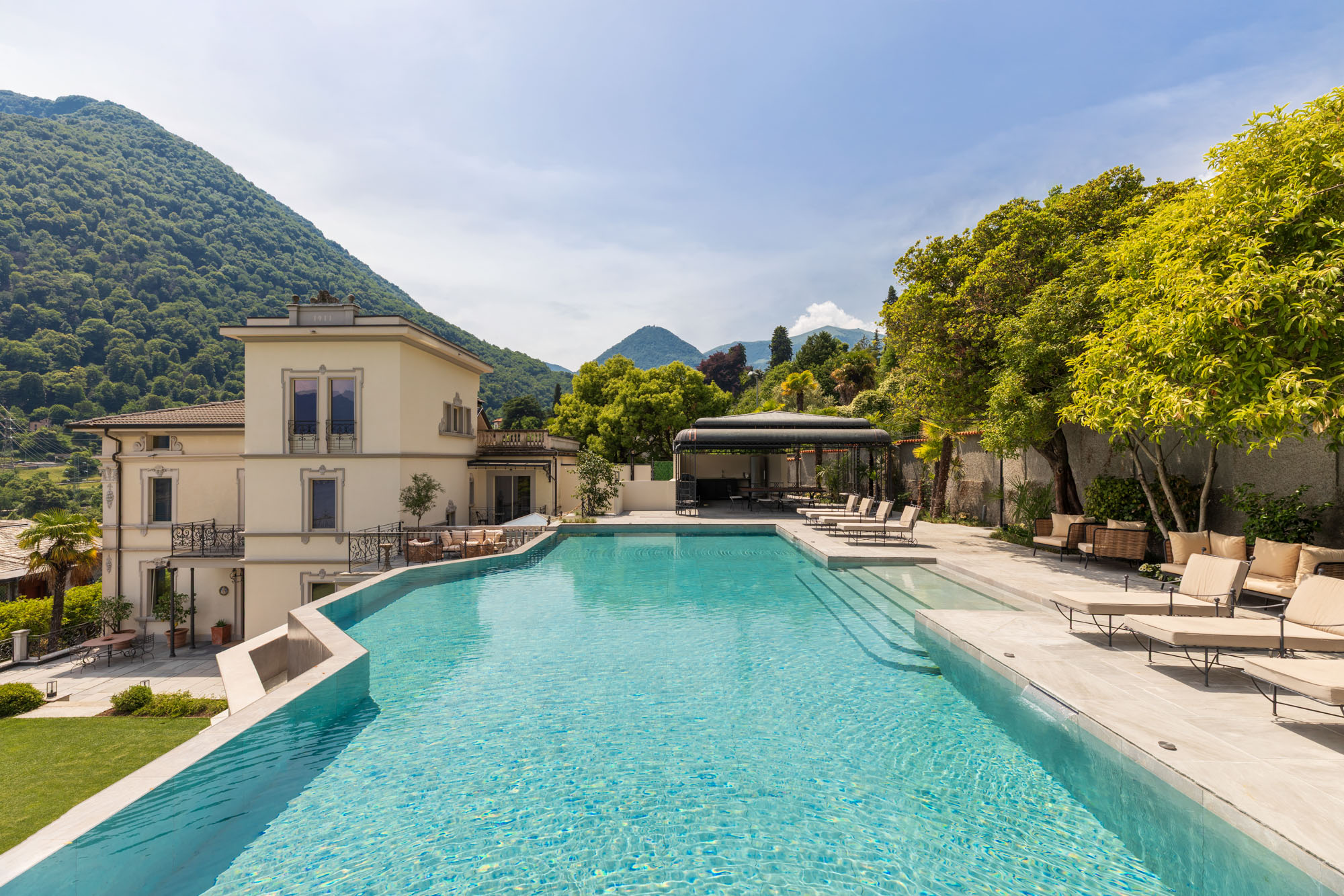 Villa Image