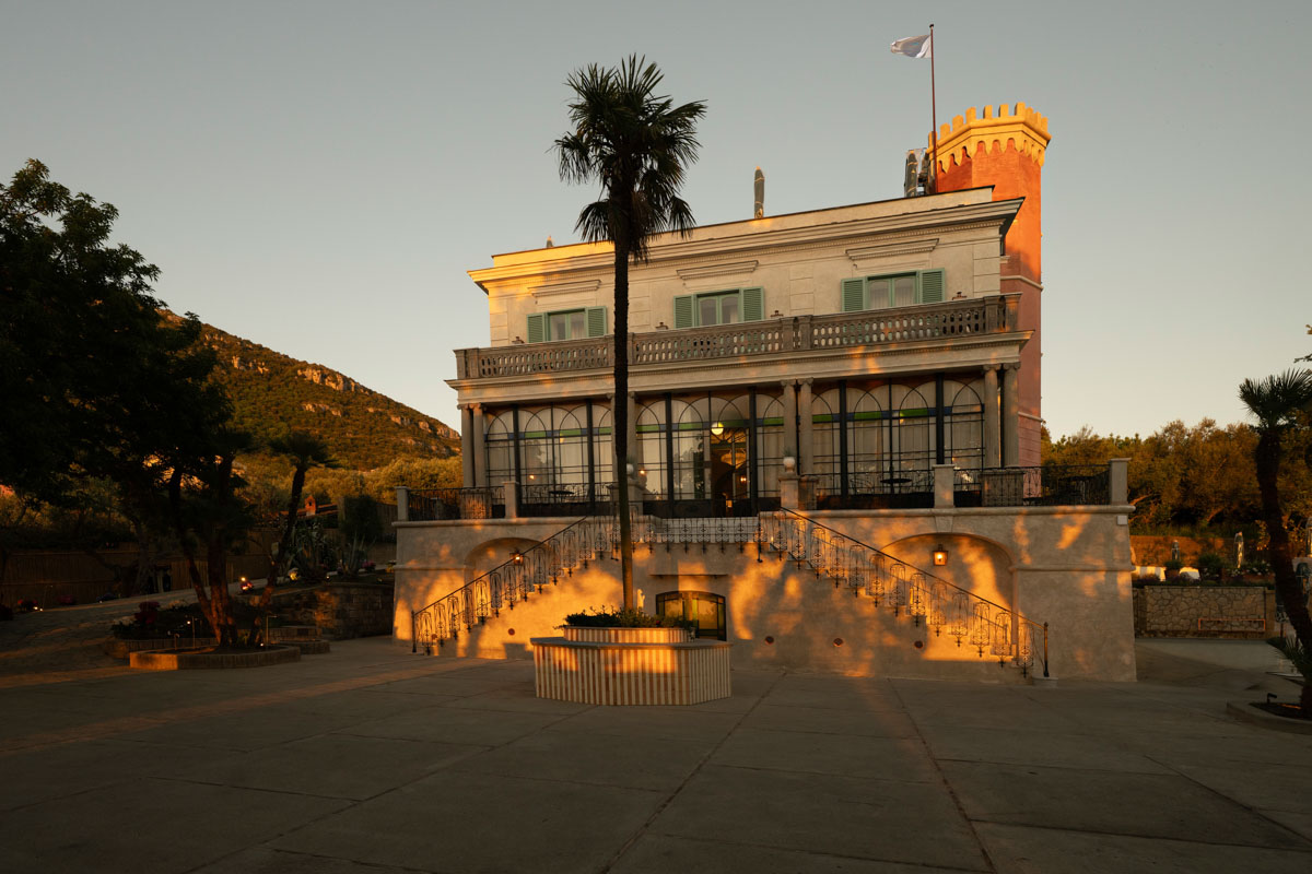 Villa Image