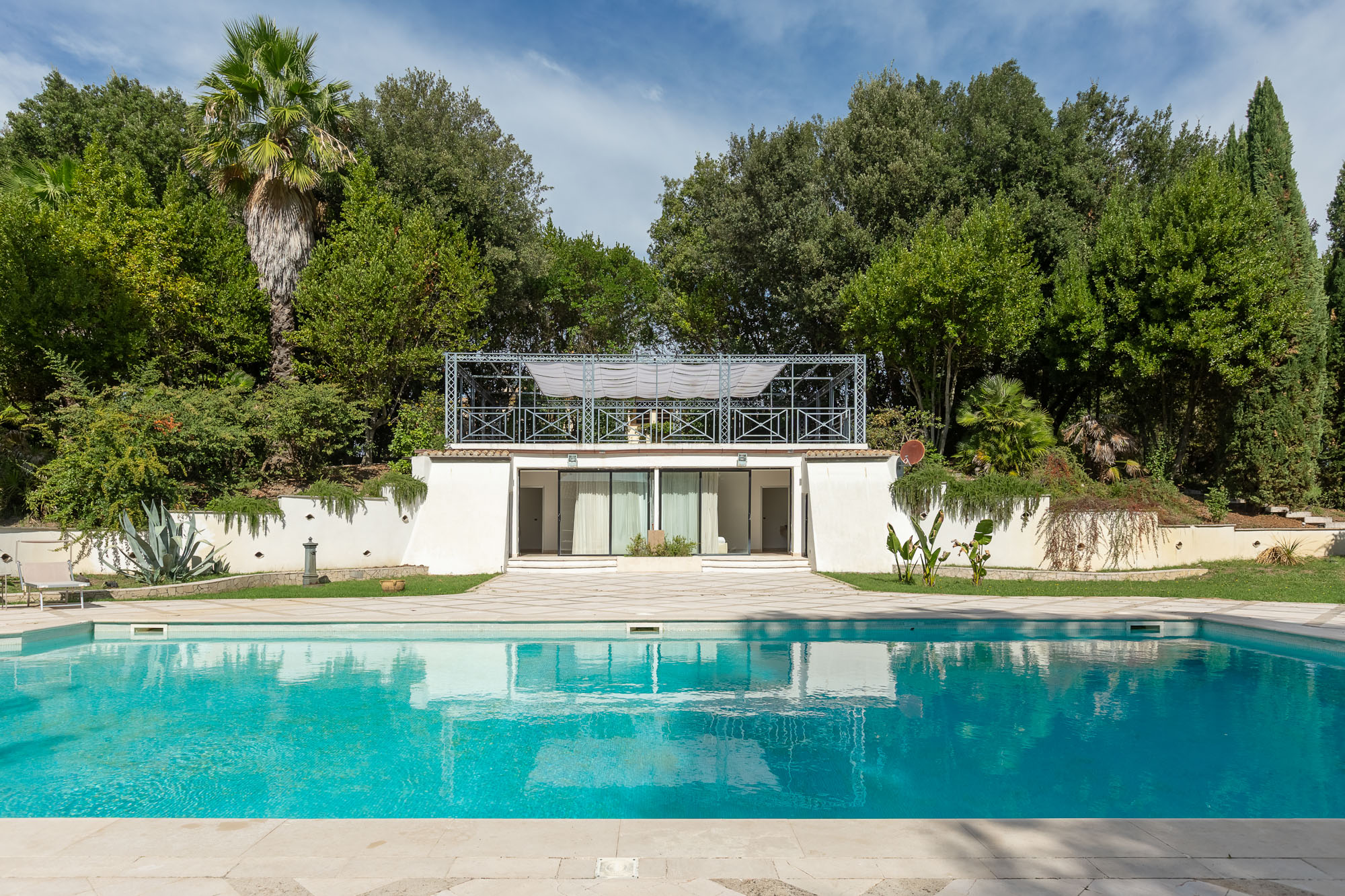 Villa Image