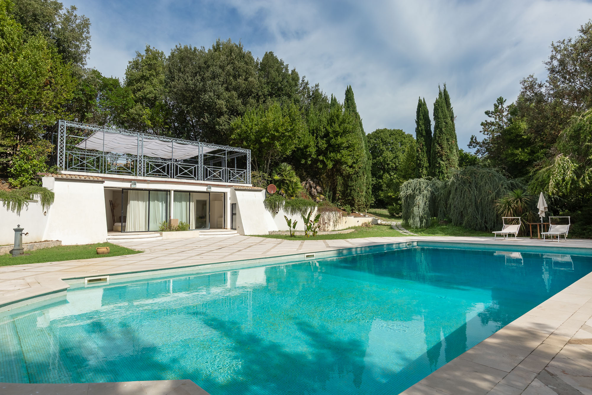 Villa Image