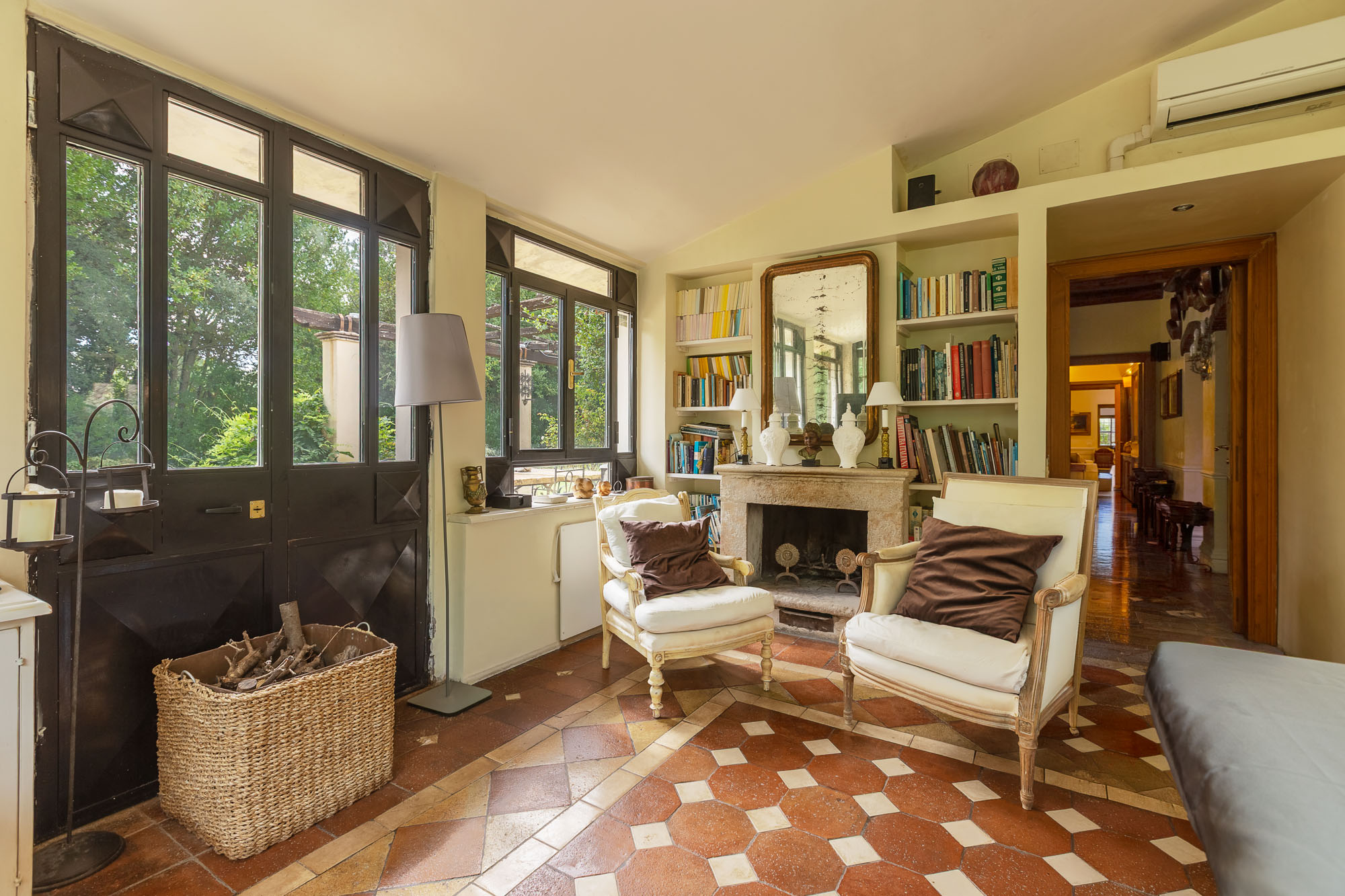 Villa Image