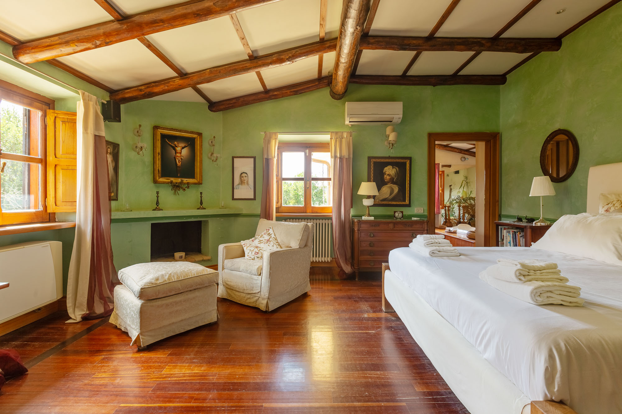 Villa Image