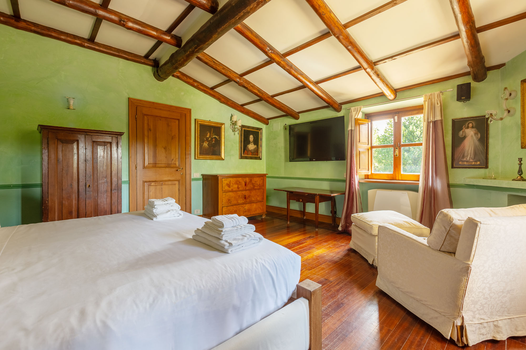 Villa Image