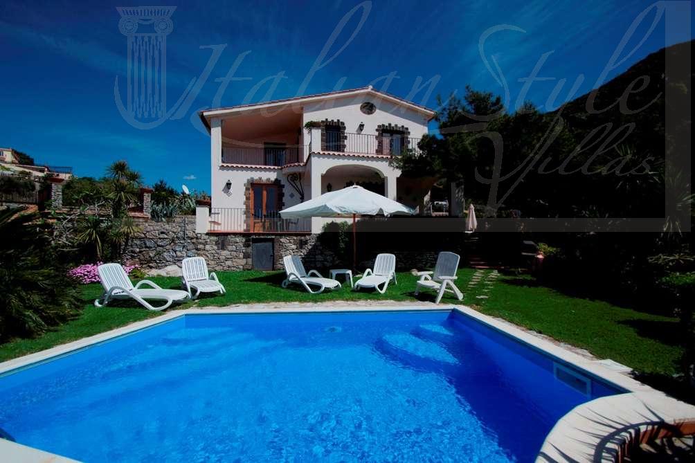 Rent a Villa in Sorrento Italian Style Villas A selection of finest