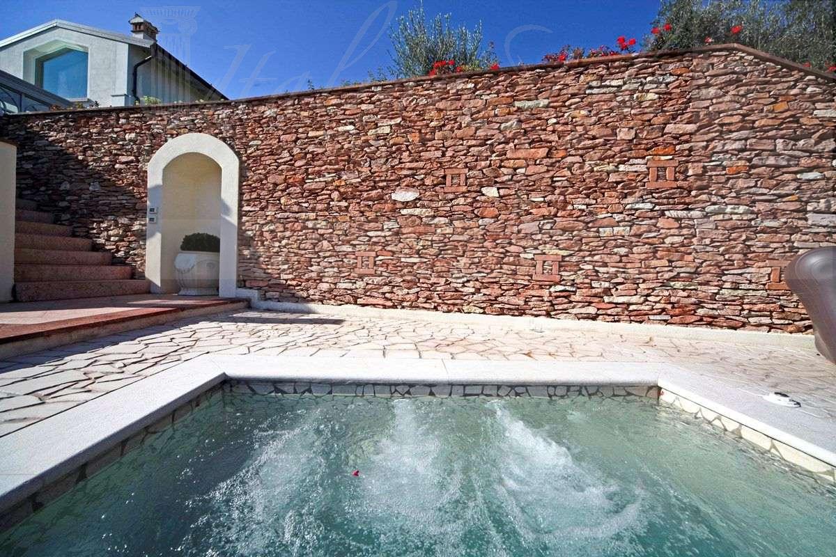 Rent A Villa In Lake Garda Italian Style Villas A Selection Of