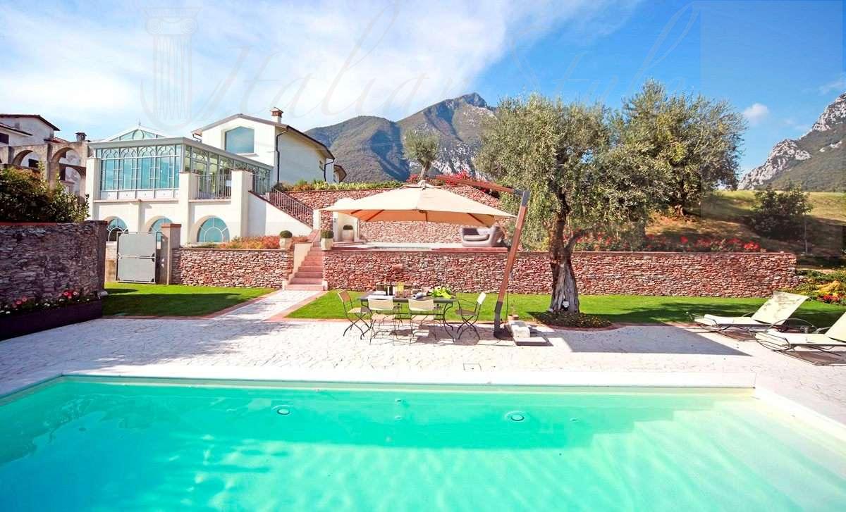 Rent A Villa In Lake Garda Italian Style Villas A Selection Of